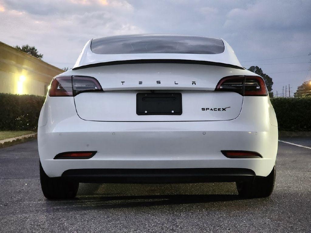 Tesla Model 3 Long Range 2019