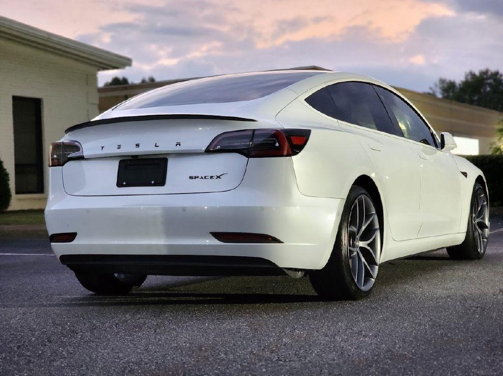 Tesla Model 3 Long Range 2019