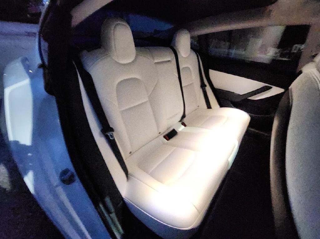 Tesla Model 3 Long Range 2019