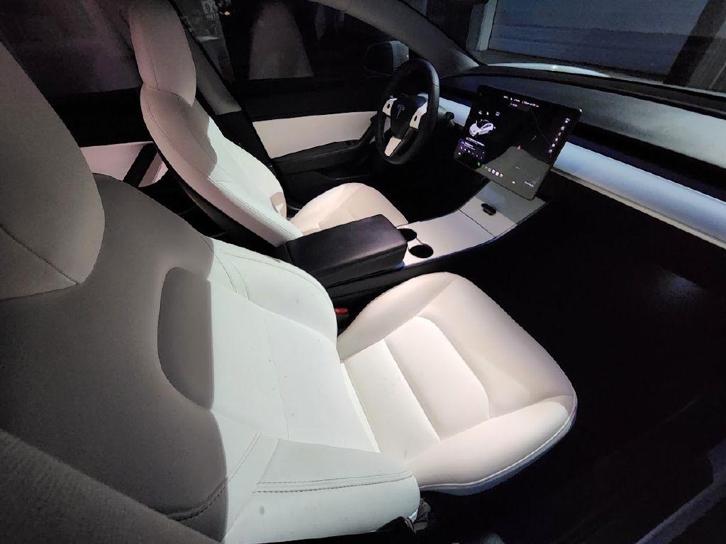 Tesla Model 3 Long Range 2019