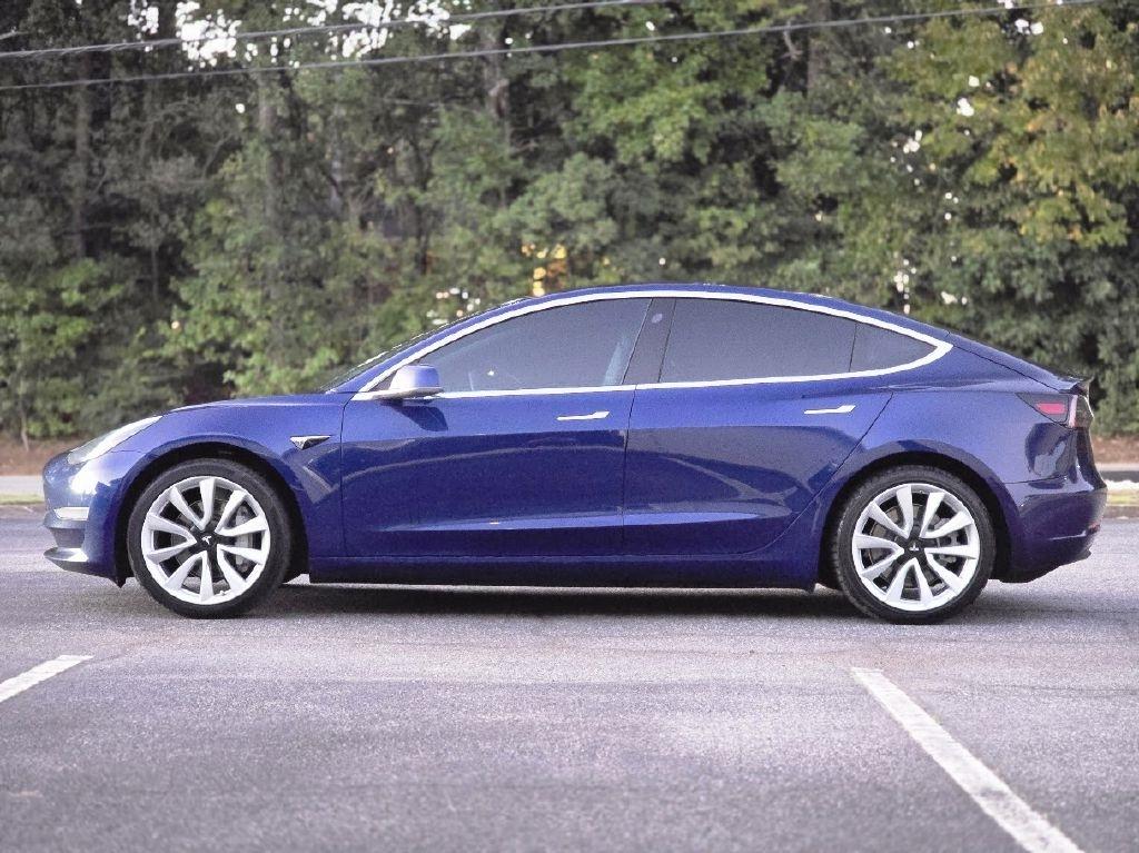 Tesla Model 3 Mid Range 2019