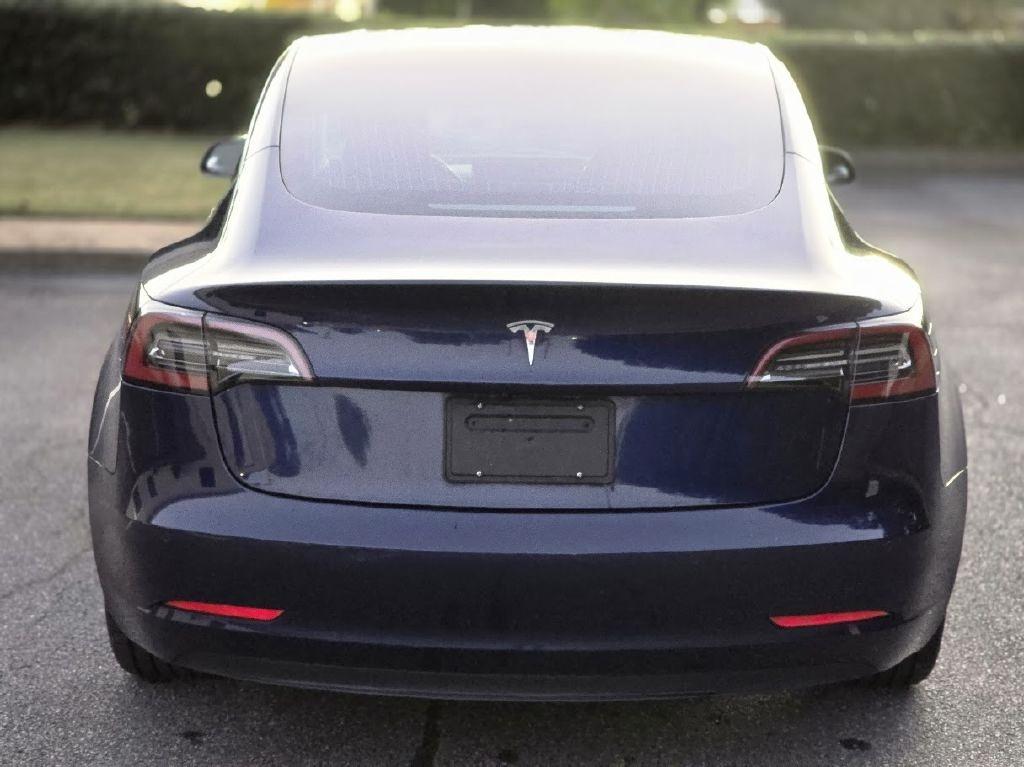 Tesla Model 3 Mid Range 2019