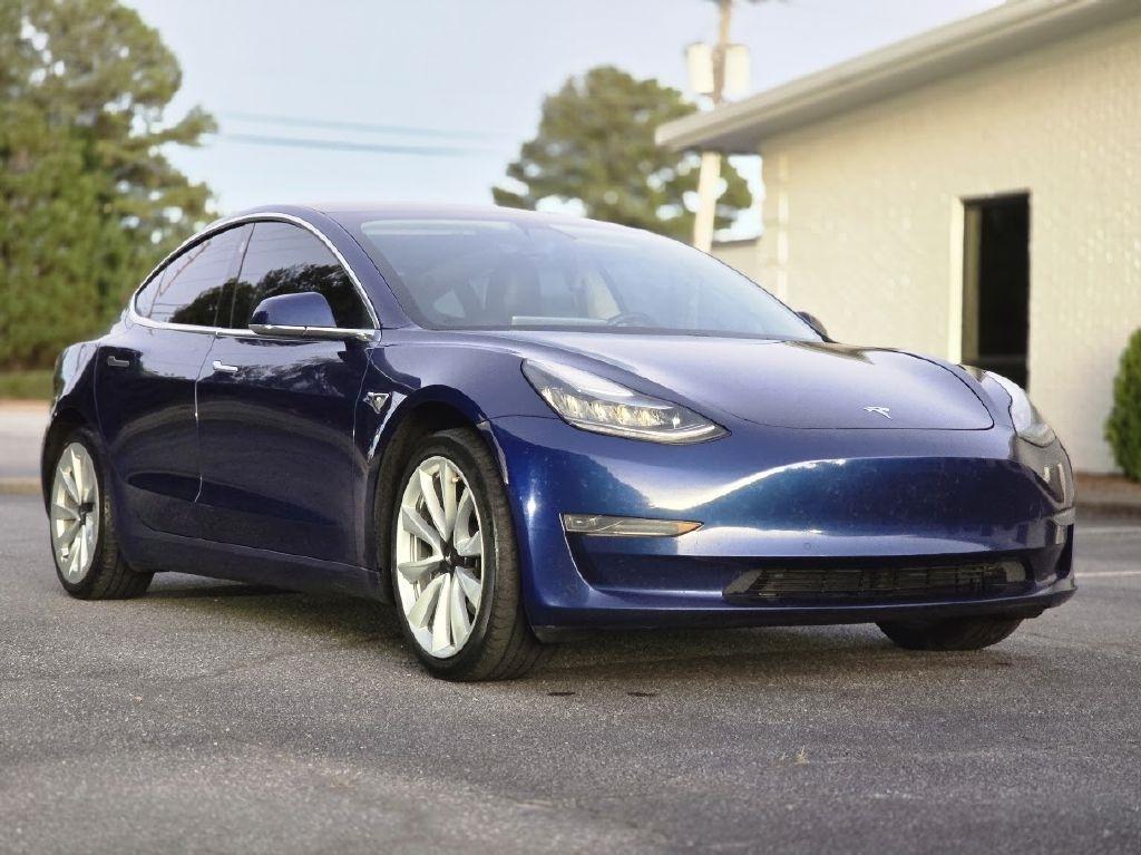 Tesla Model 3 Mid Range 2019