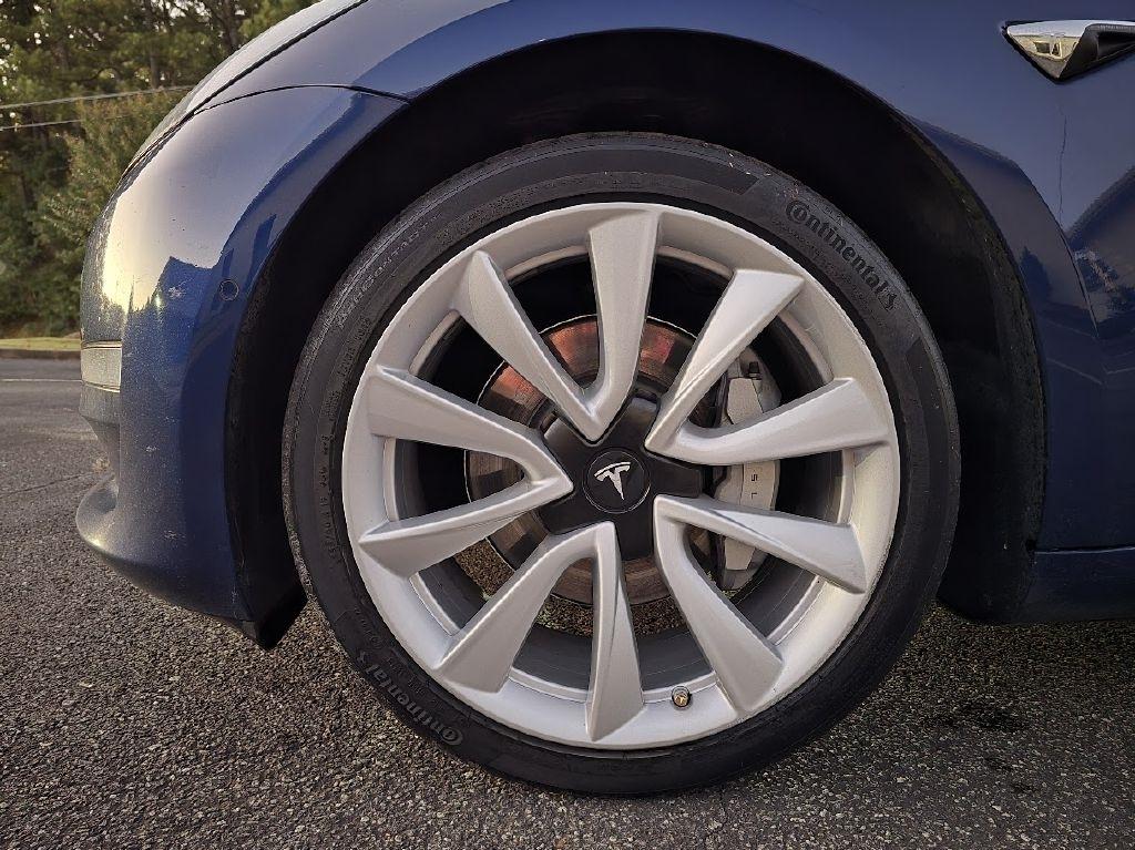 Tesla Model 3 Mid Range 2019