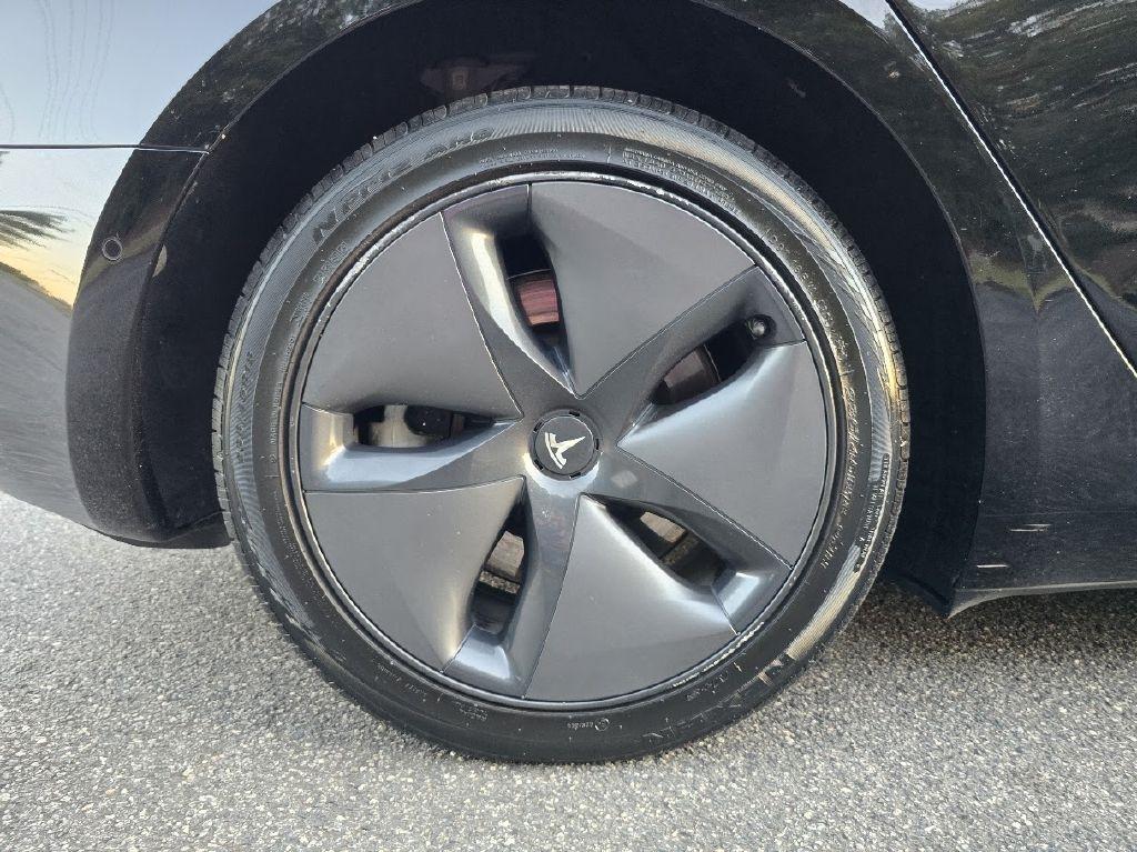 Tesla Model 3 Long Range 2019