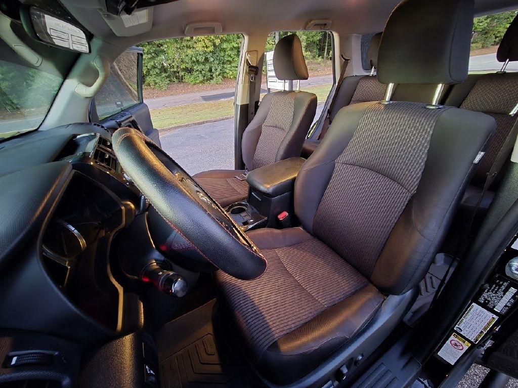 Toyota 4Runner SR5 4WD 2018