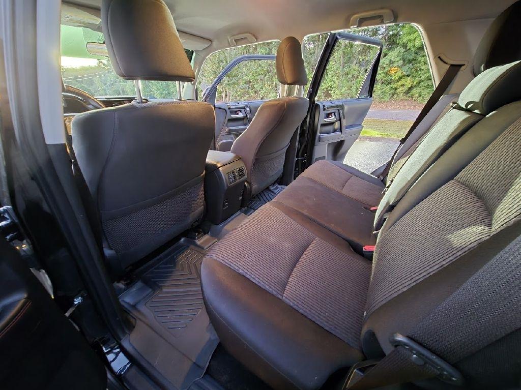 Toyota 4Runner SR5 4WD 2018