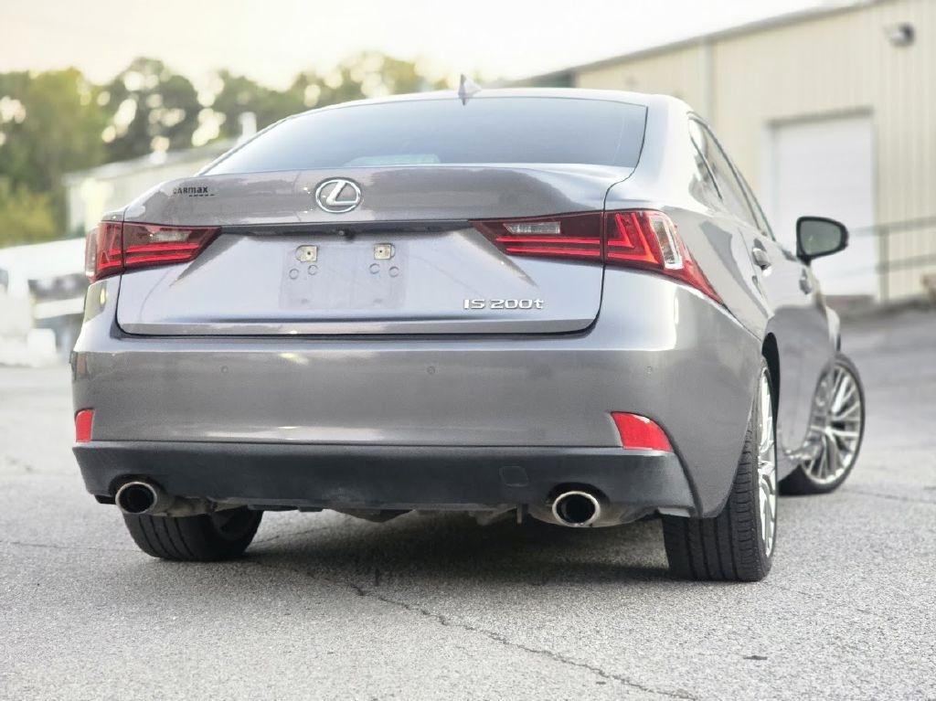 Lexus IS 200t 2016