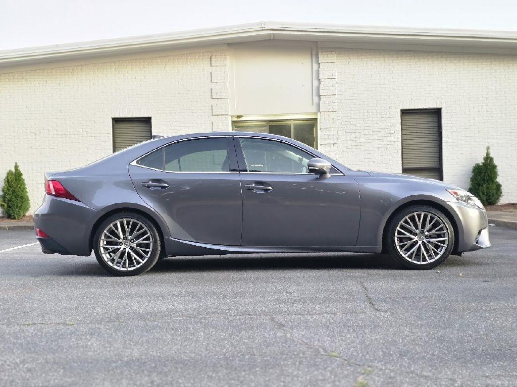 Lexus IS 200t 2016