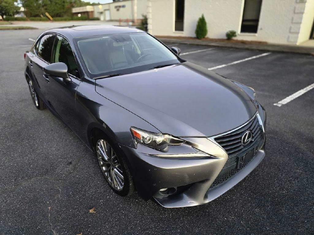 Lexus IS 200t 2016