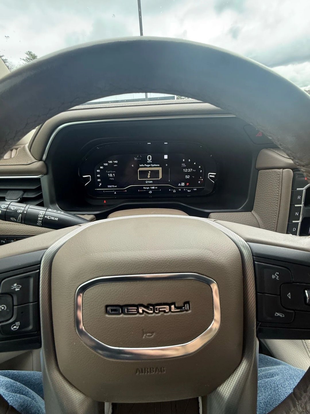 GMC Yukon  2022 GMC Yukon  2022
