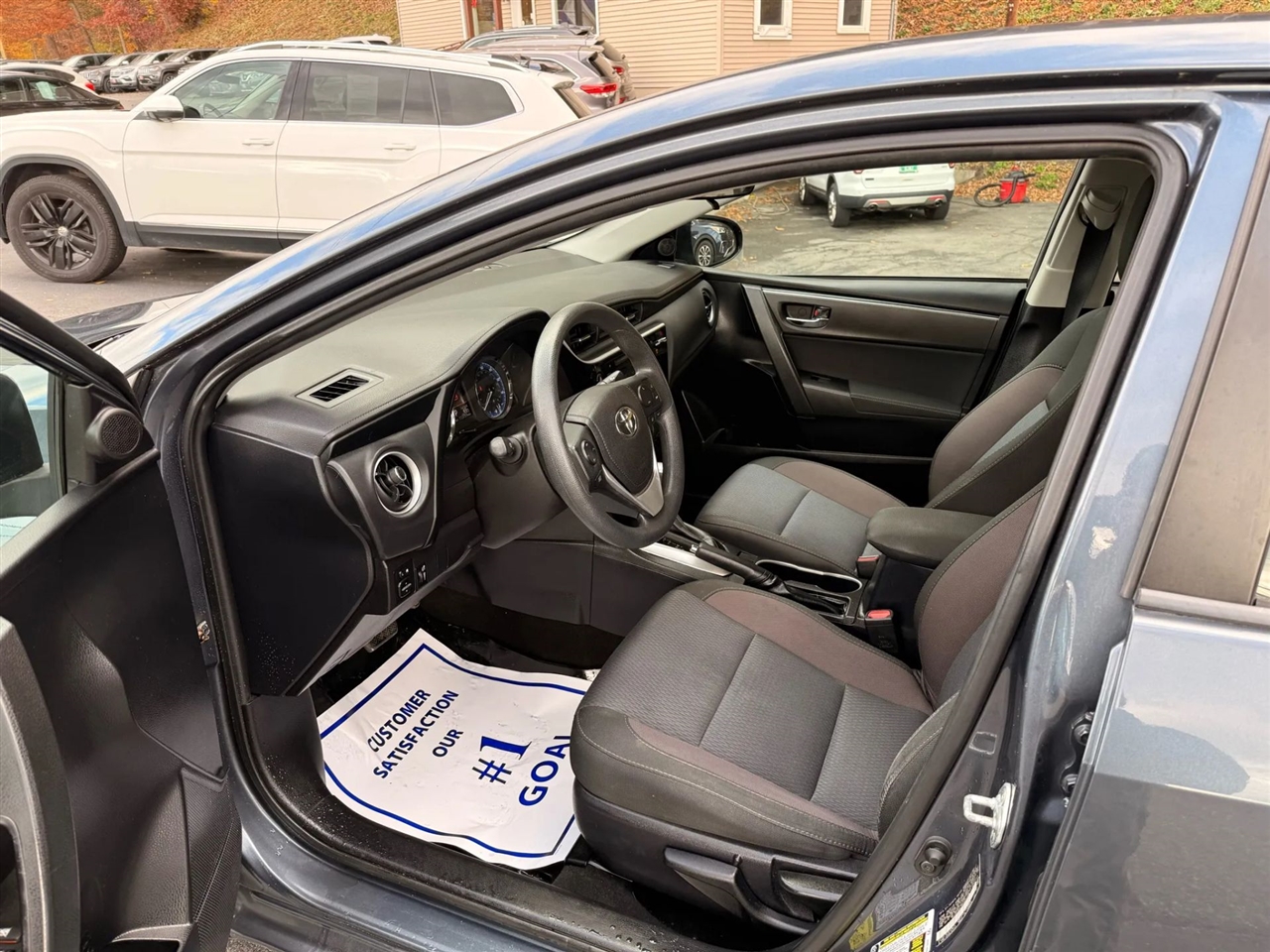 Toyota Corolla  2017 Toyota Corolla  2017