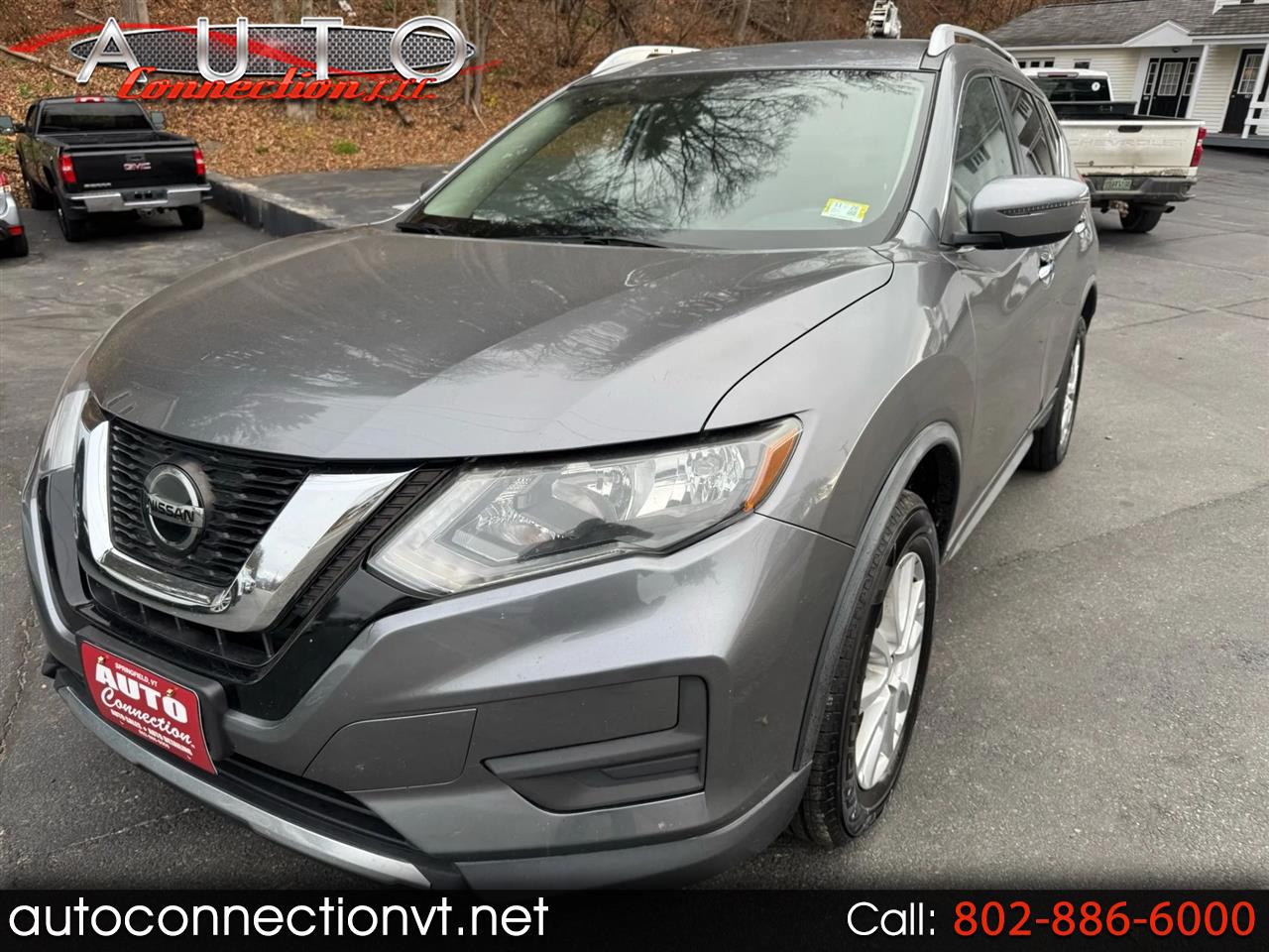 2018 Nissan Rogue SV Sport Utility 4D