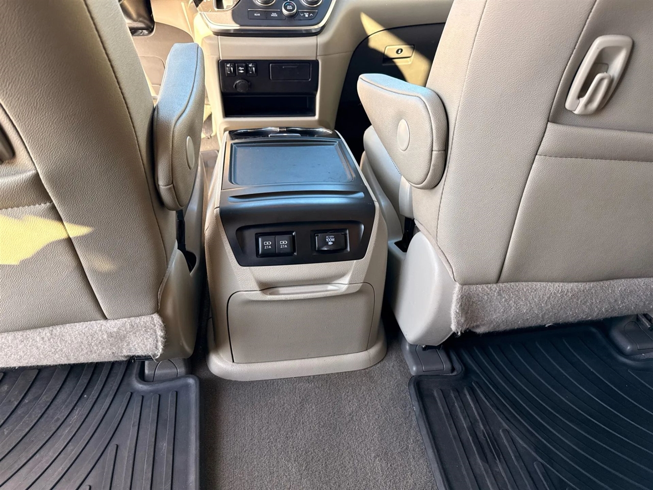 Toyota Sienna  2019