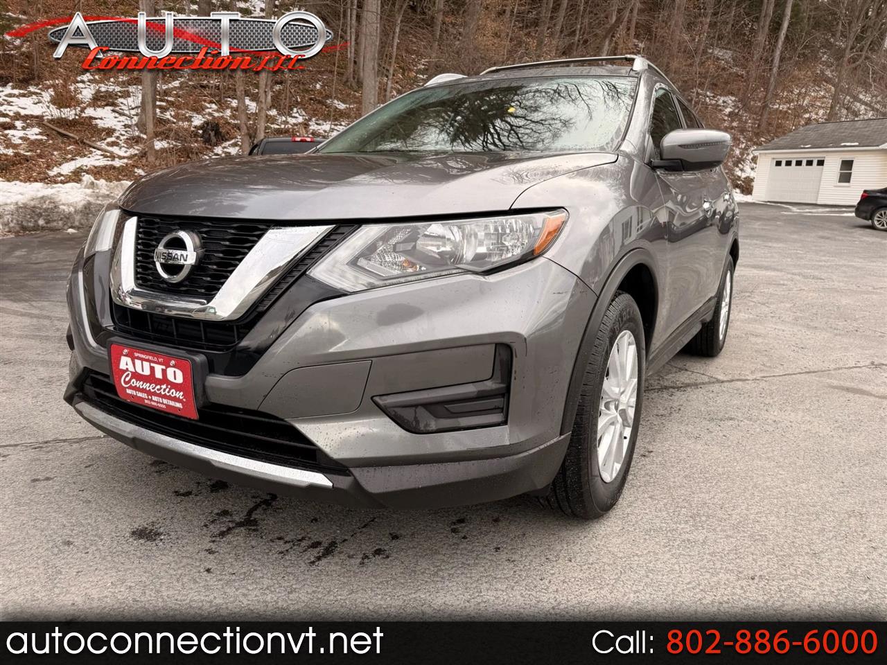 2017 Nissan Rogue SV Sport Utility 4D