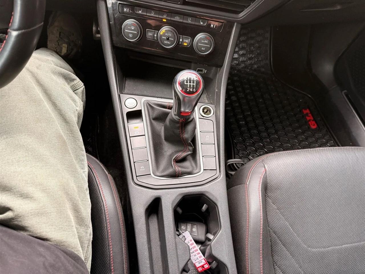 Volkswagen Jetta  2019