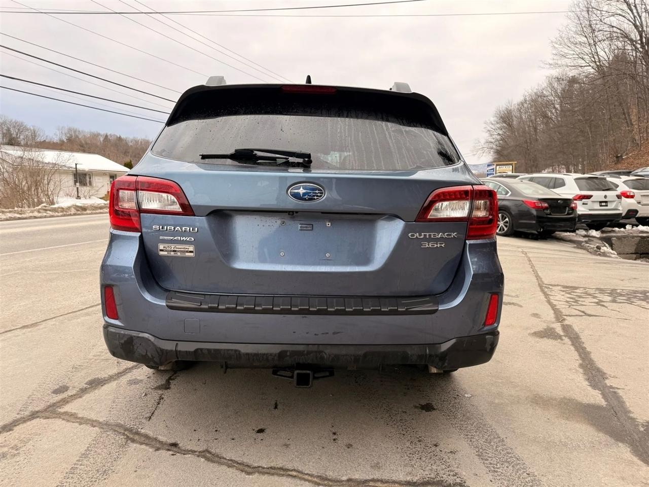 Subaru Outback  2016