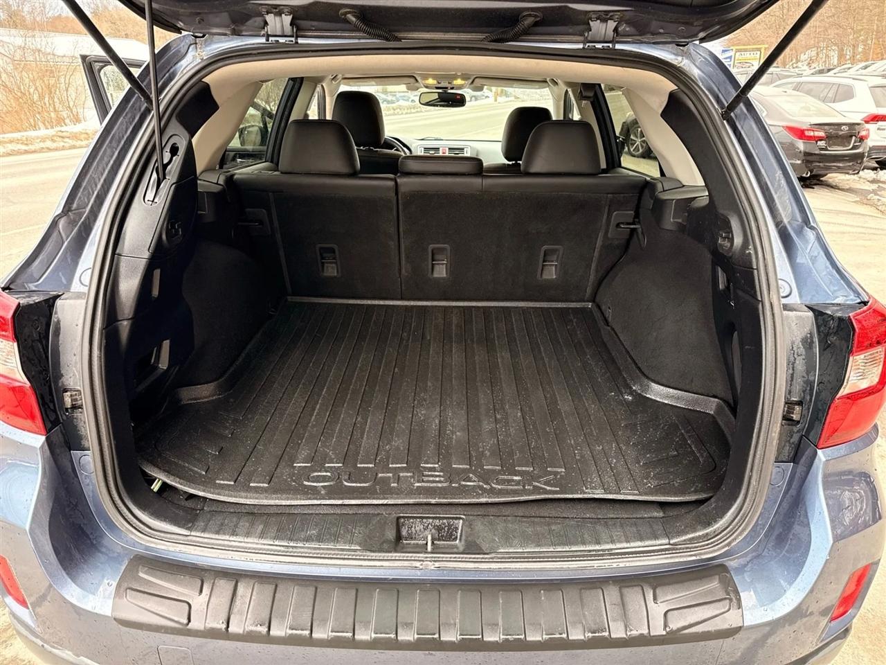 Subaru Outback  2016