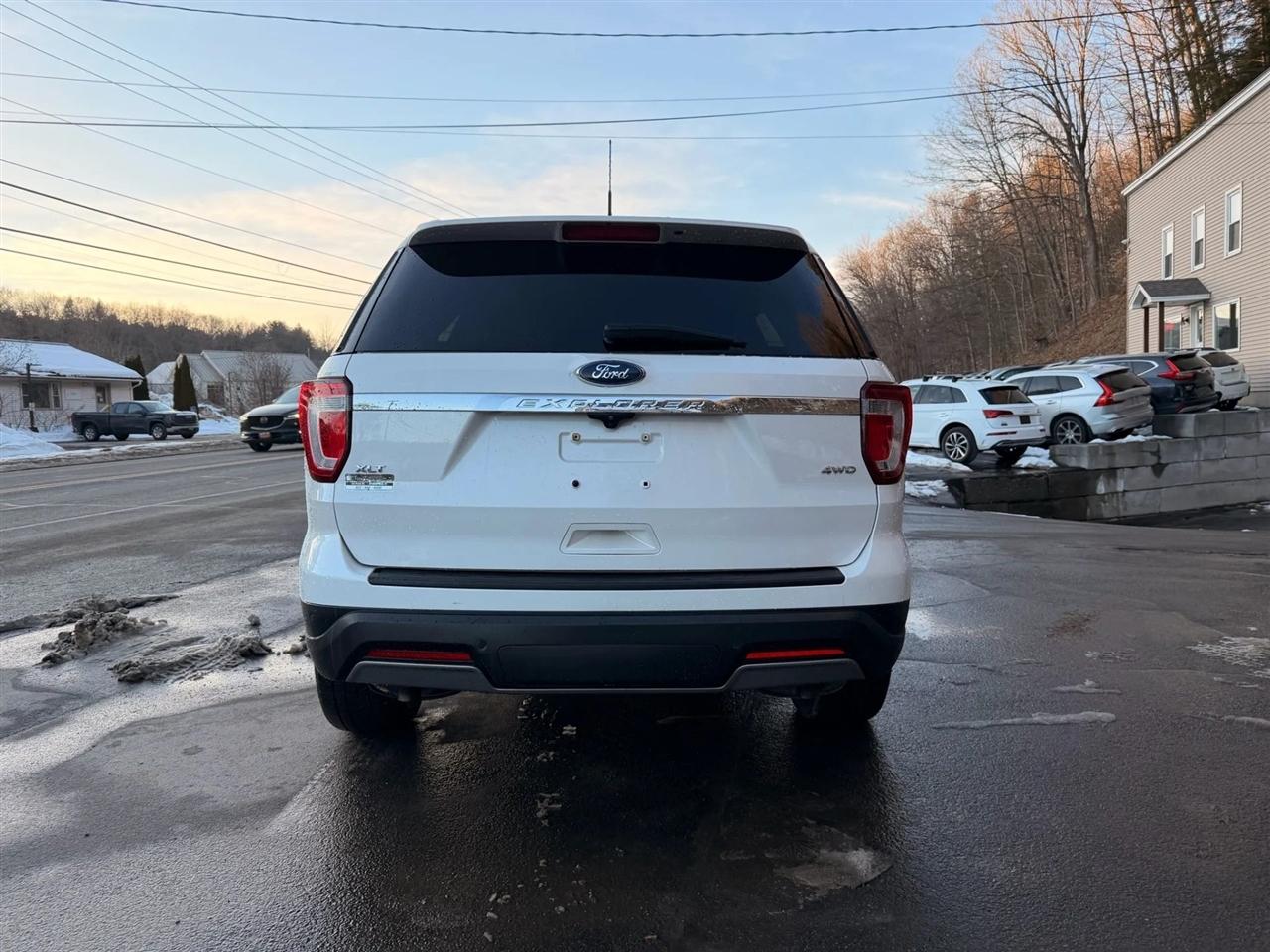 Ford Explorer  2019