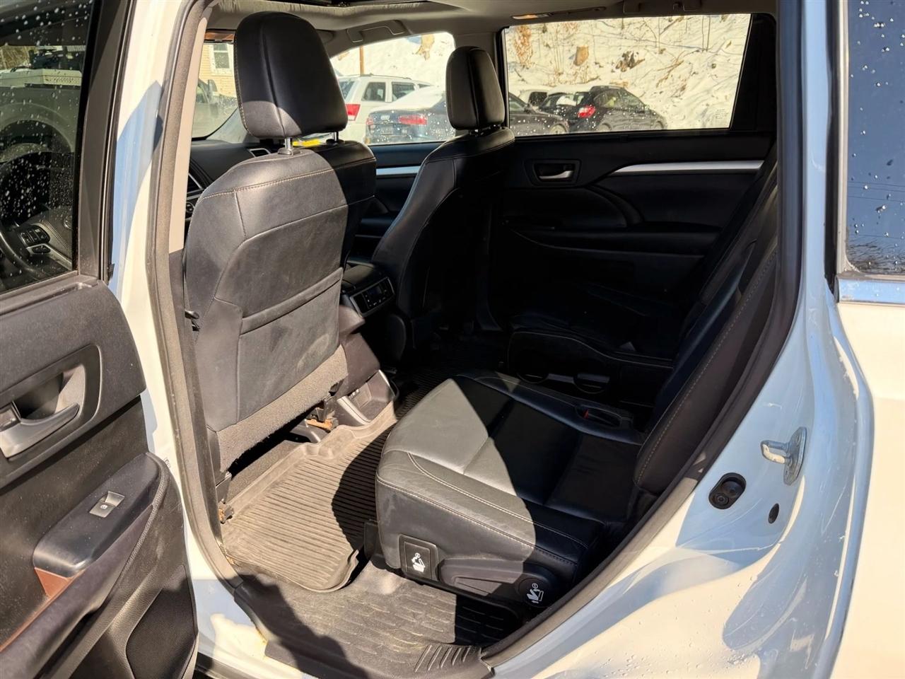 Toyota Highlander  2017