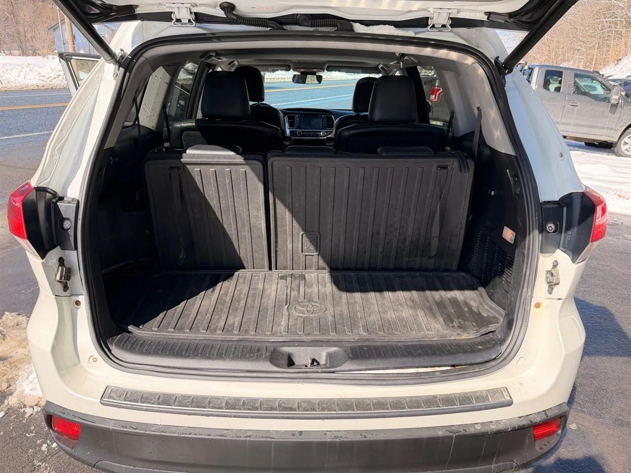 Toyota Highlander  2017