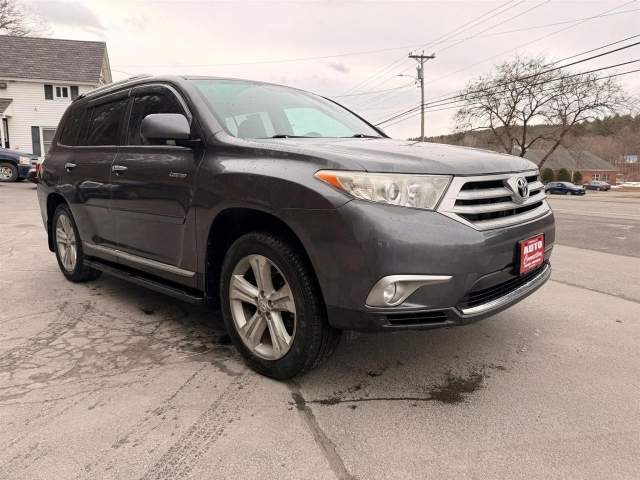 Toyota Highlander  2012