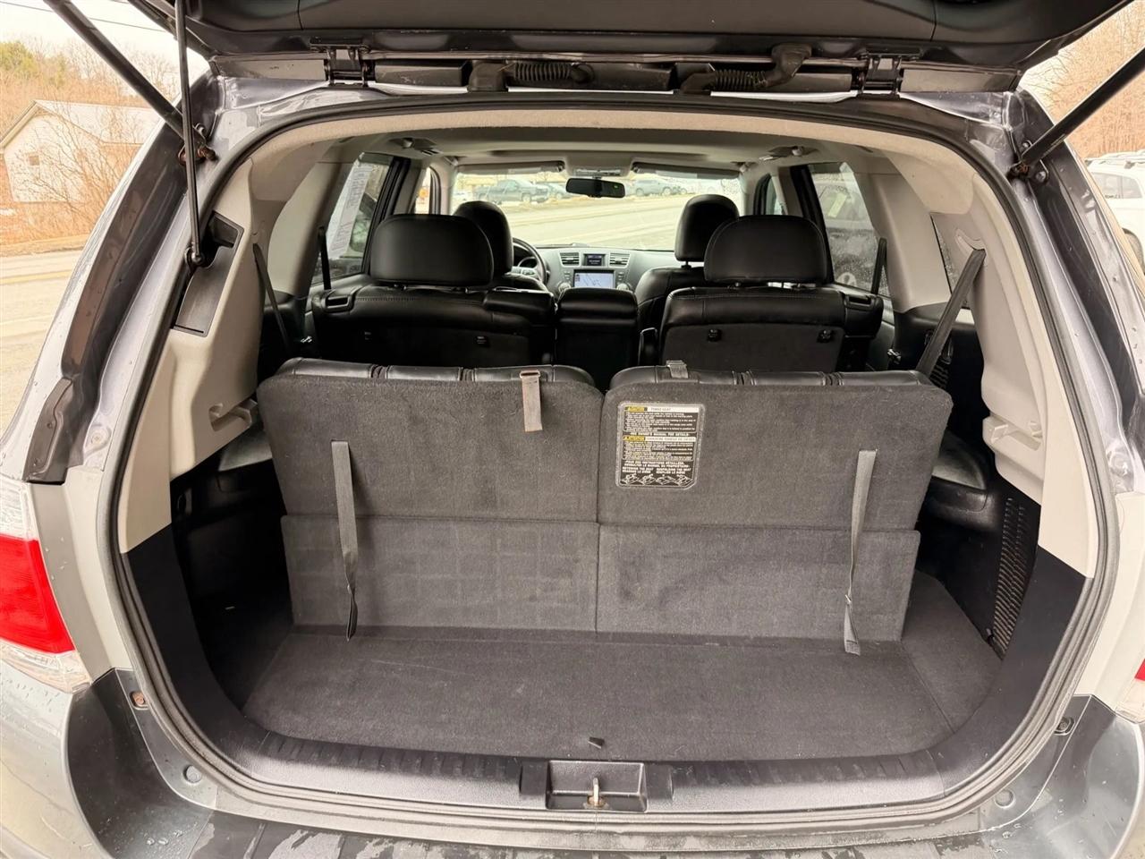 Toyota Highlander  2012