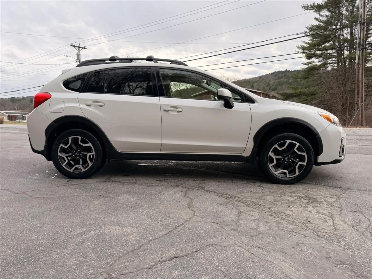 Subaru Crosstrek  2016