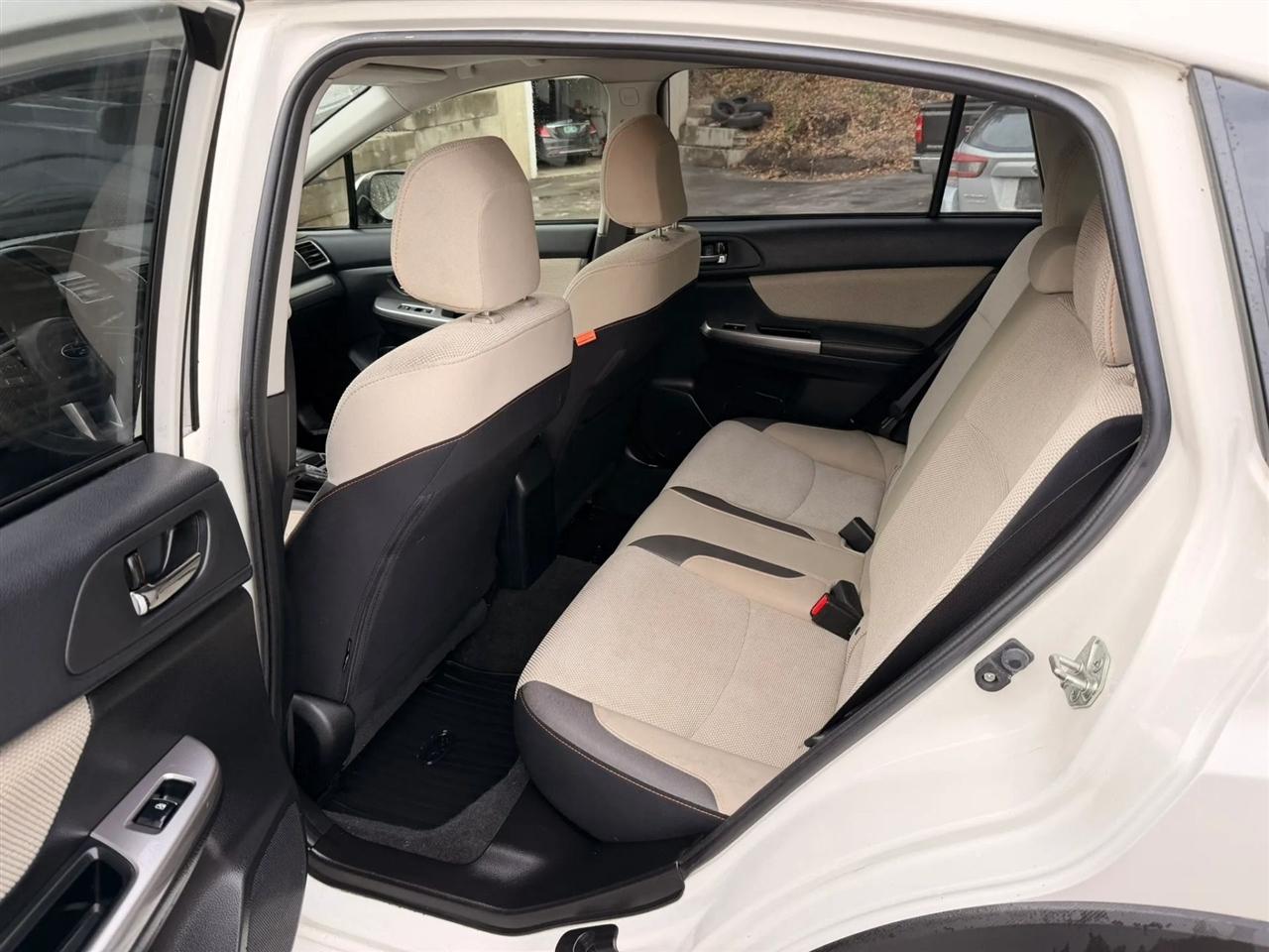 Subaru Crosstrek  2016