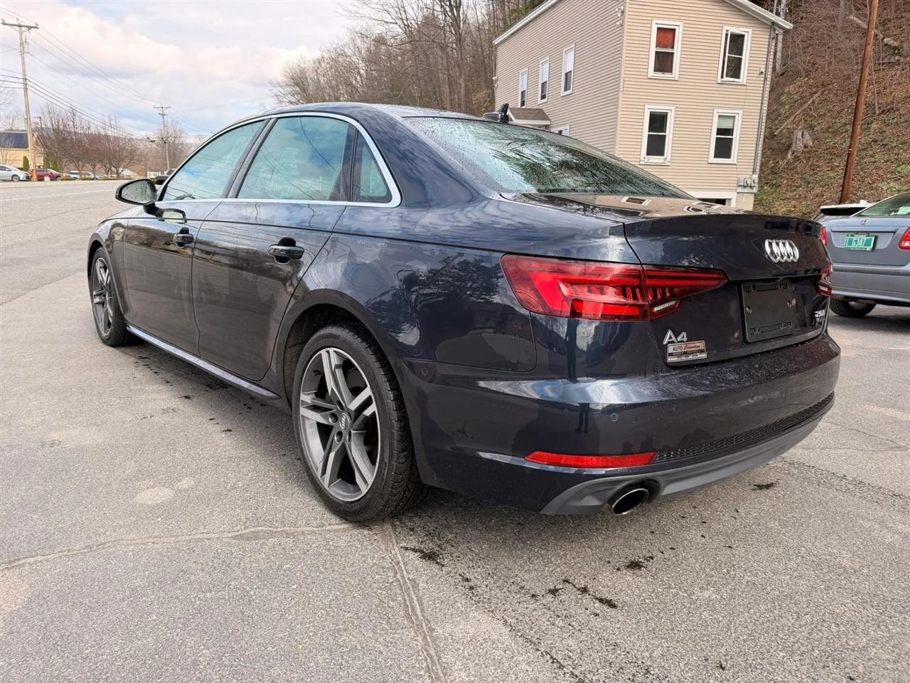 Audi A4  2018