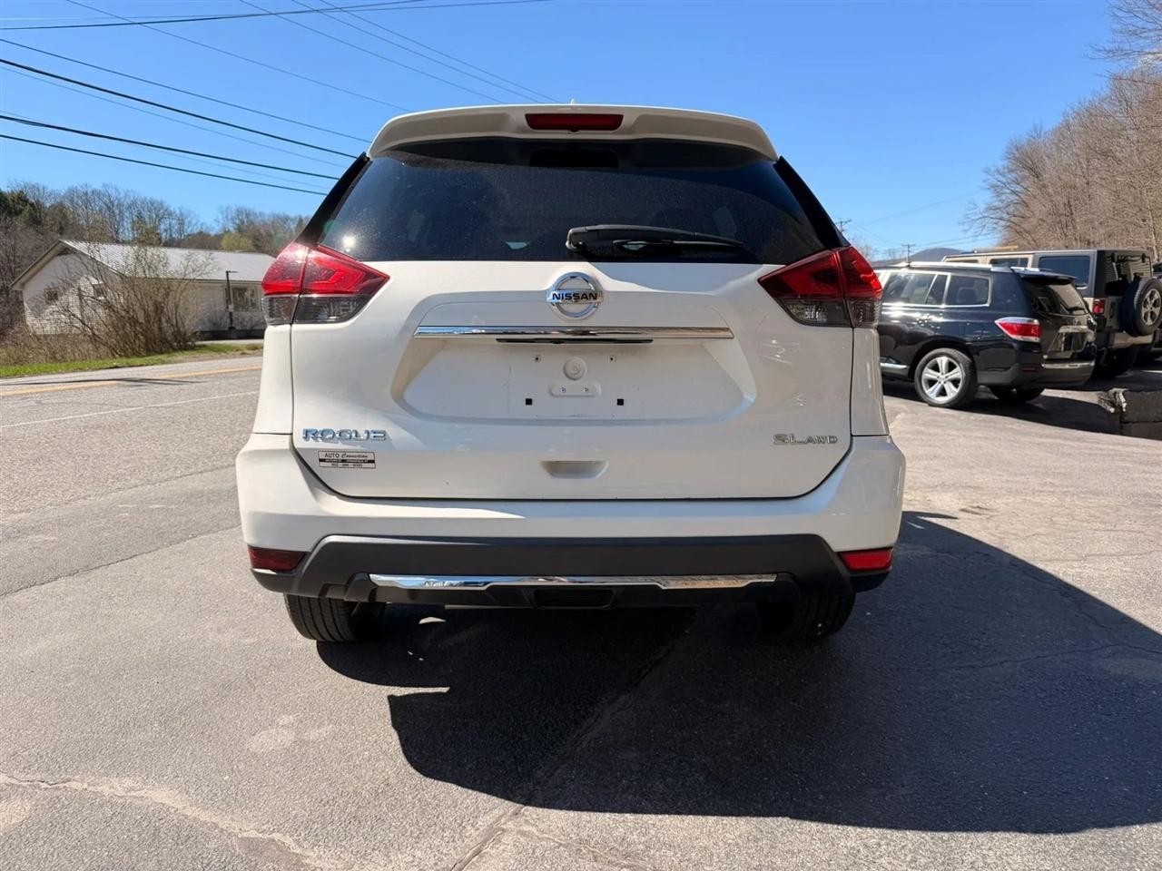 Nissan Rogue  2018