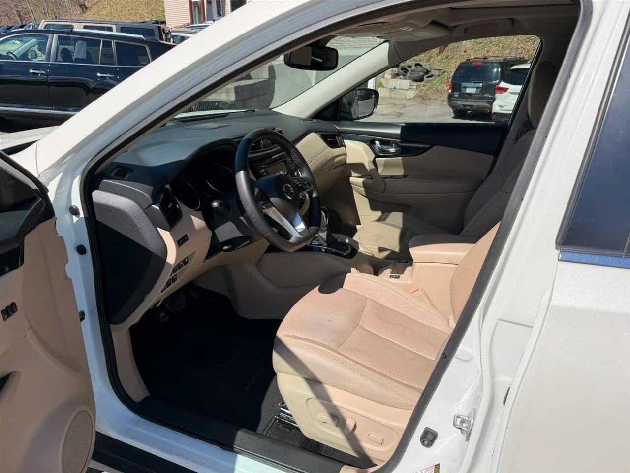 Nissan Rogue  2018