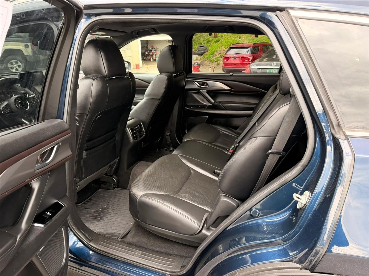 Mazda CX-9  2017