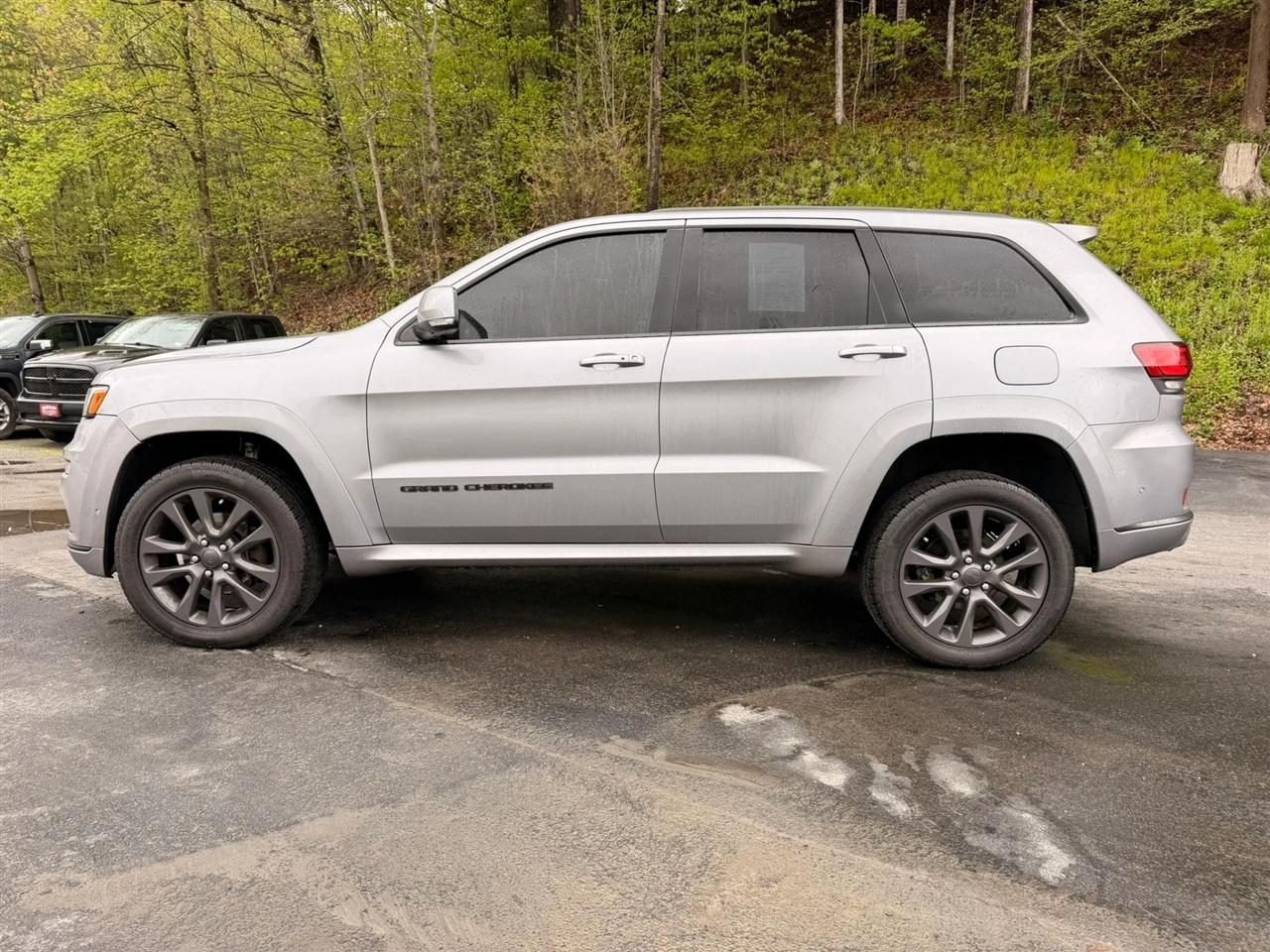 Jeep Grand Cherokee  2019