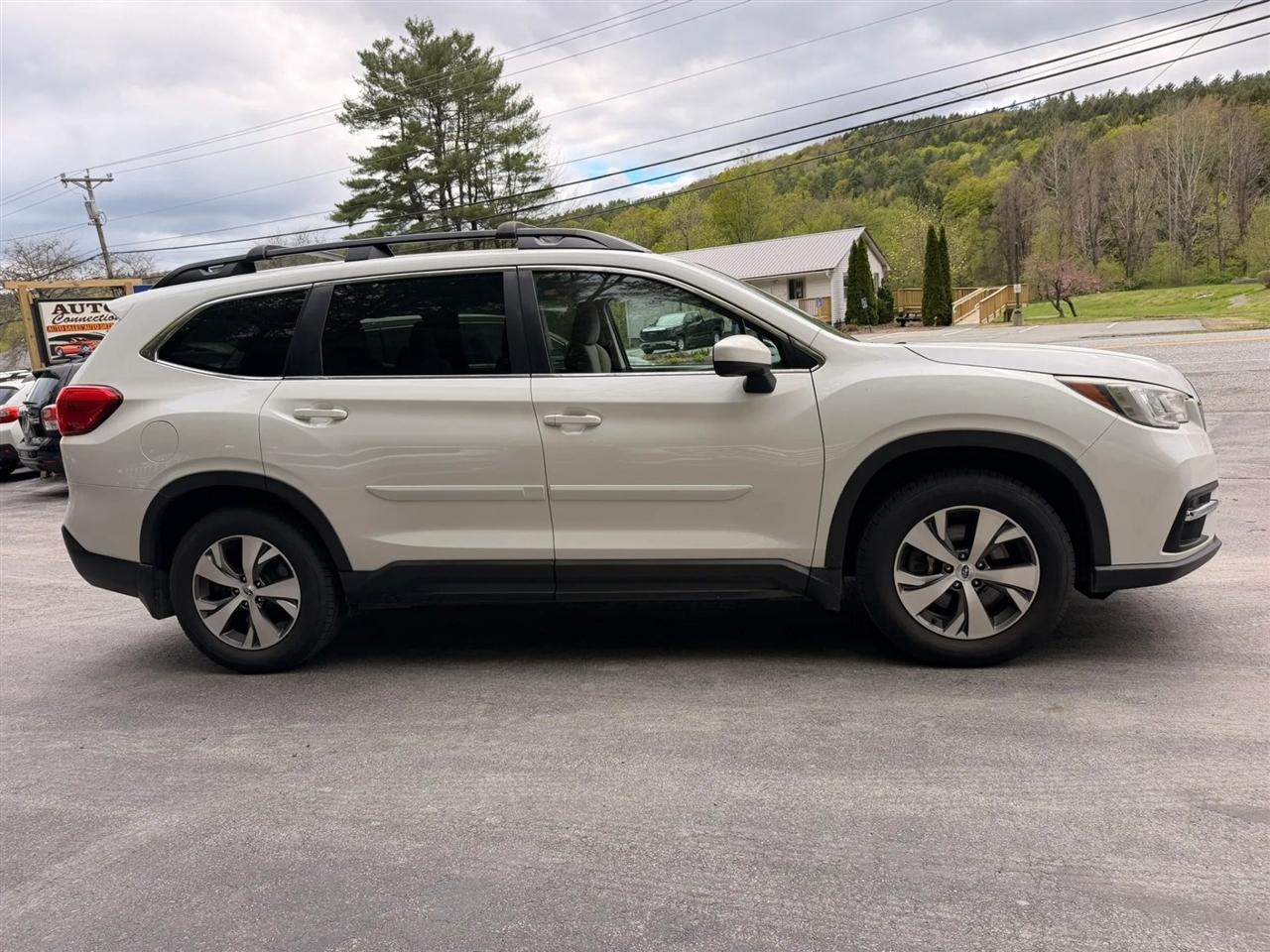 Subaru Ascent  2019