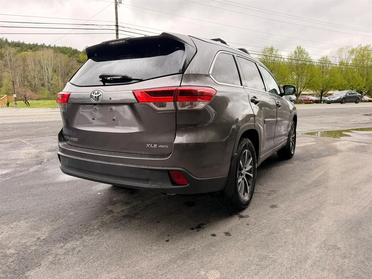 Toyota Highlander  2017