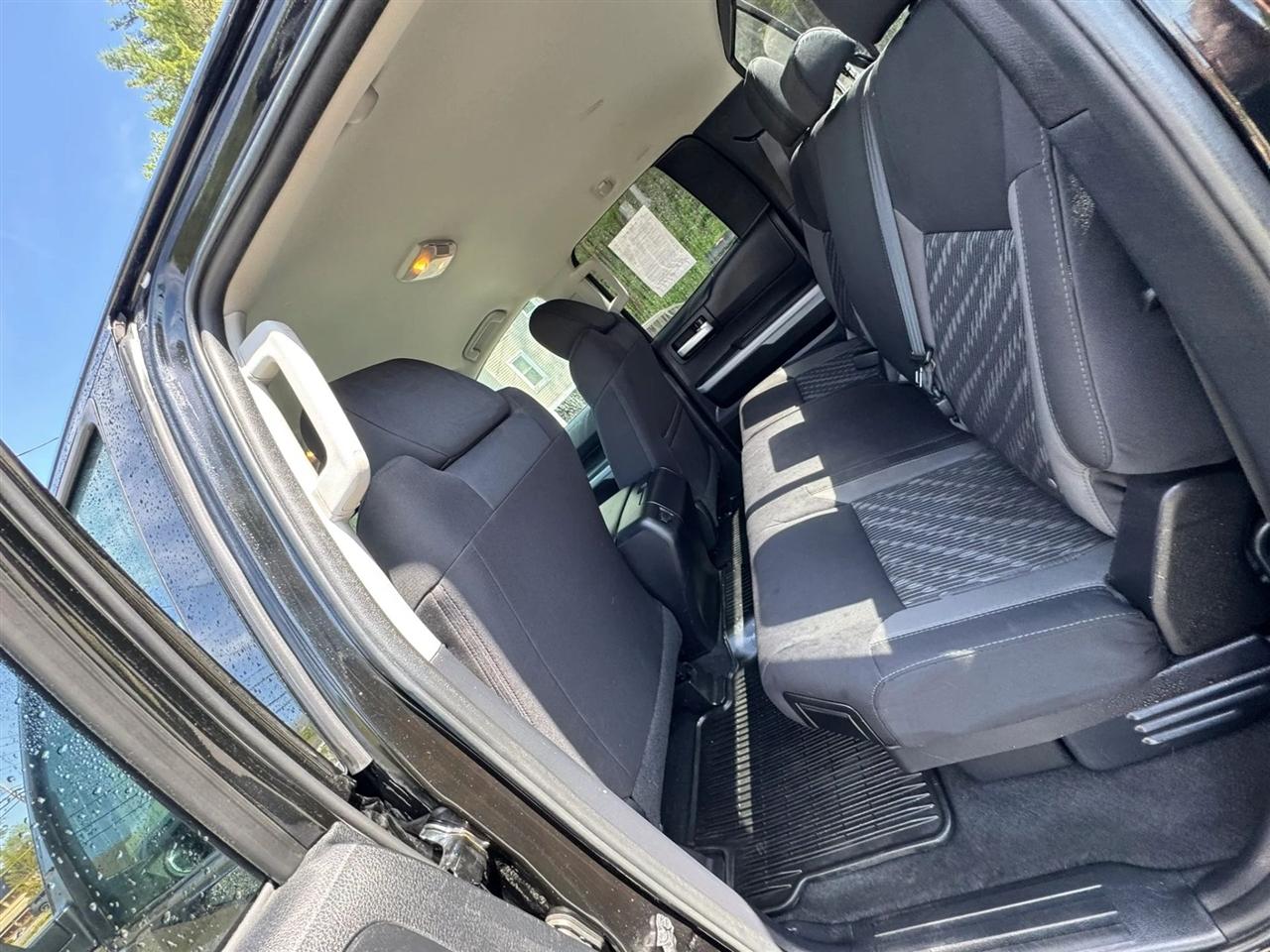 Toyota Tundra  2018