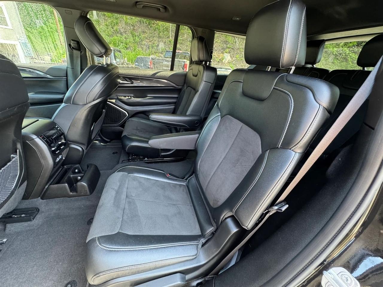 Jeep Grand Cherokee L  2021