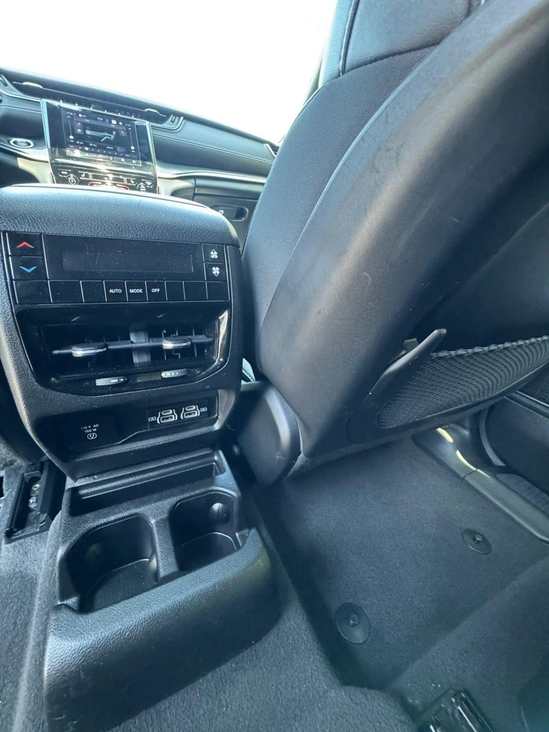 Jeep Grand Cherokee L  2021