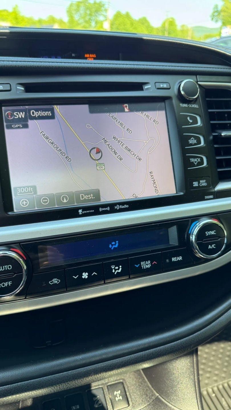 Toyota Highlander  2019