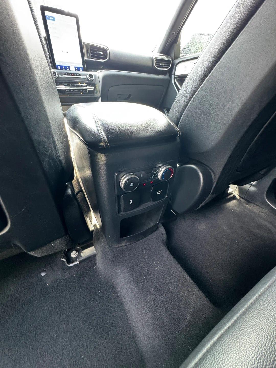 Ford Explorer  2020
