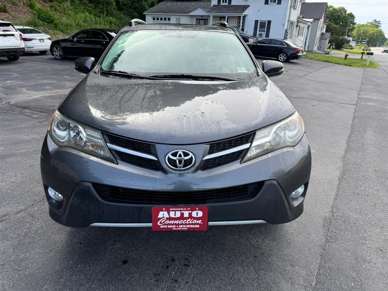 Toyota RAV4  2015