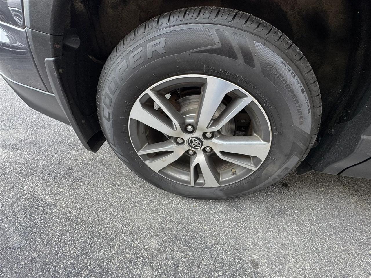 Toyota RAV4  2016