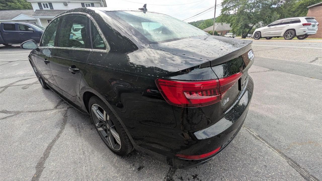 Audi A4  2017