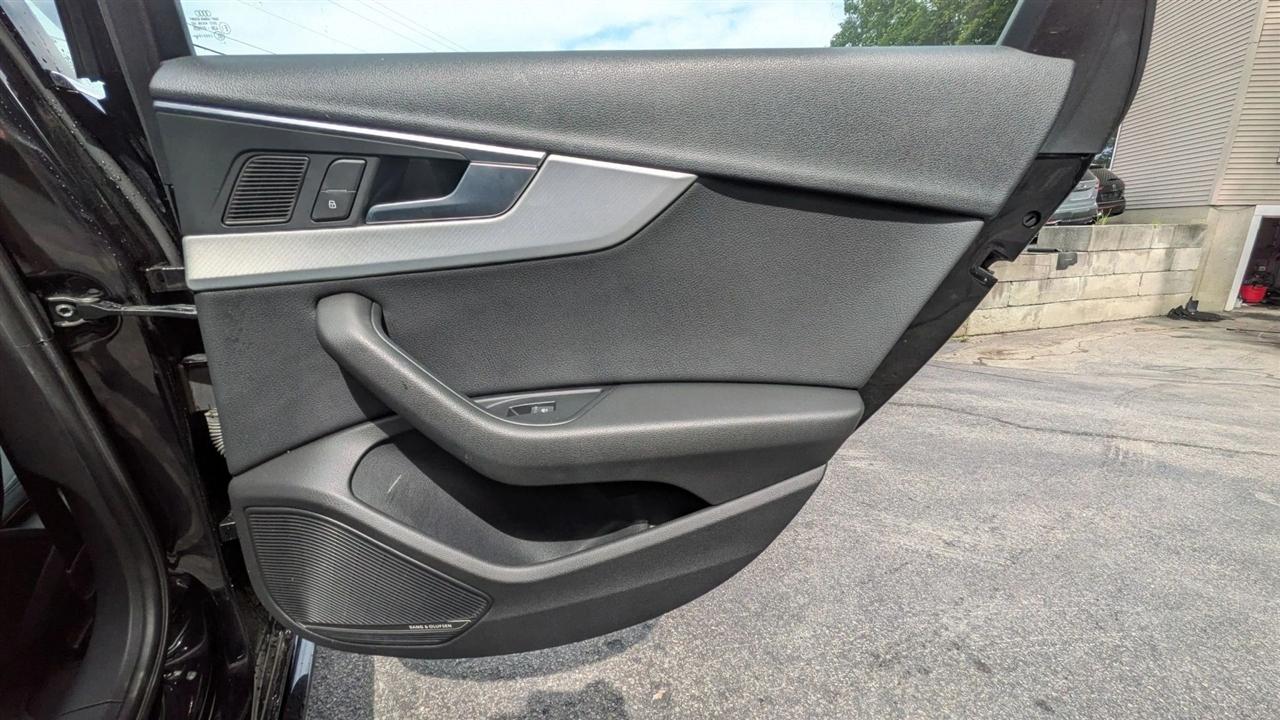 Audi A4  2017