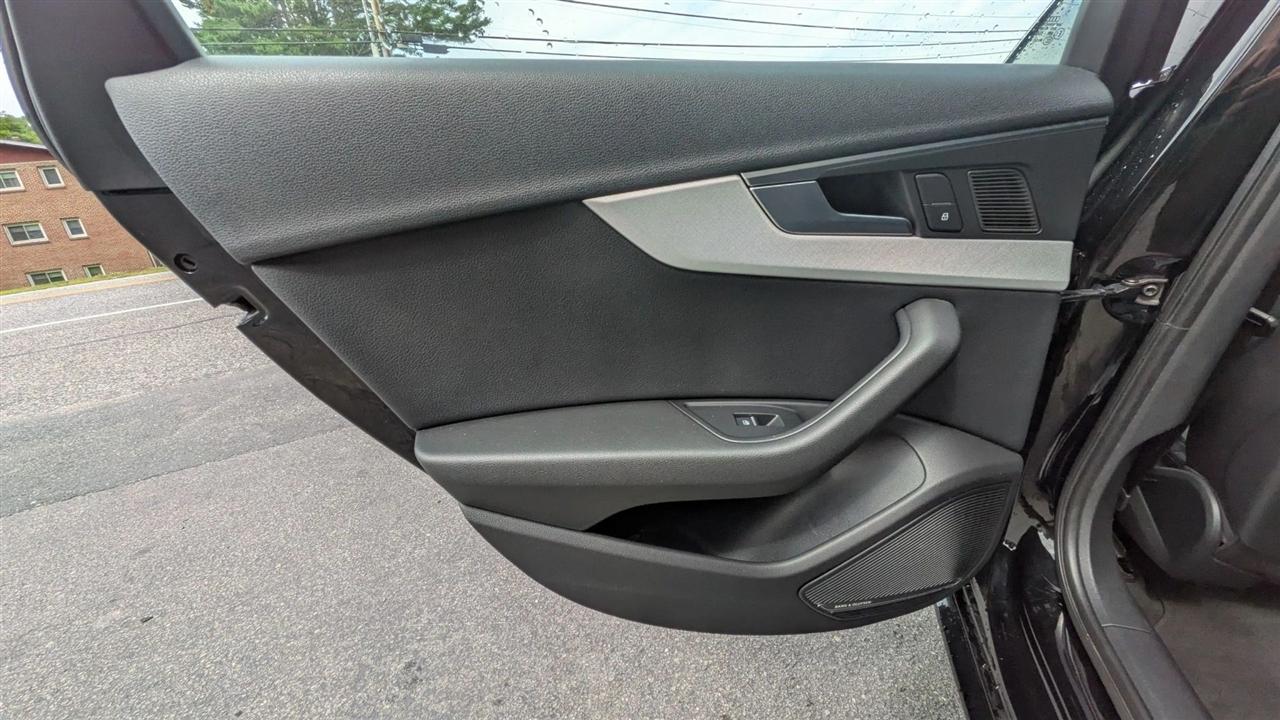 Audi A4  2017