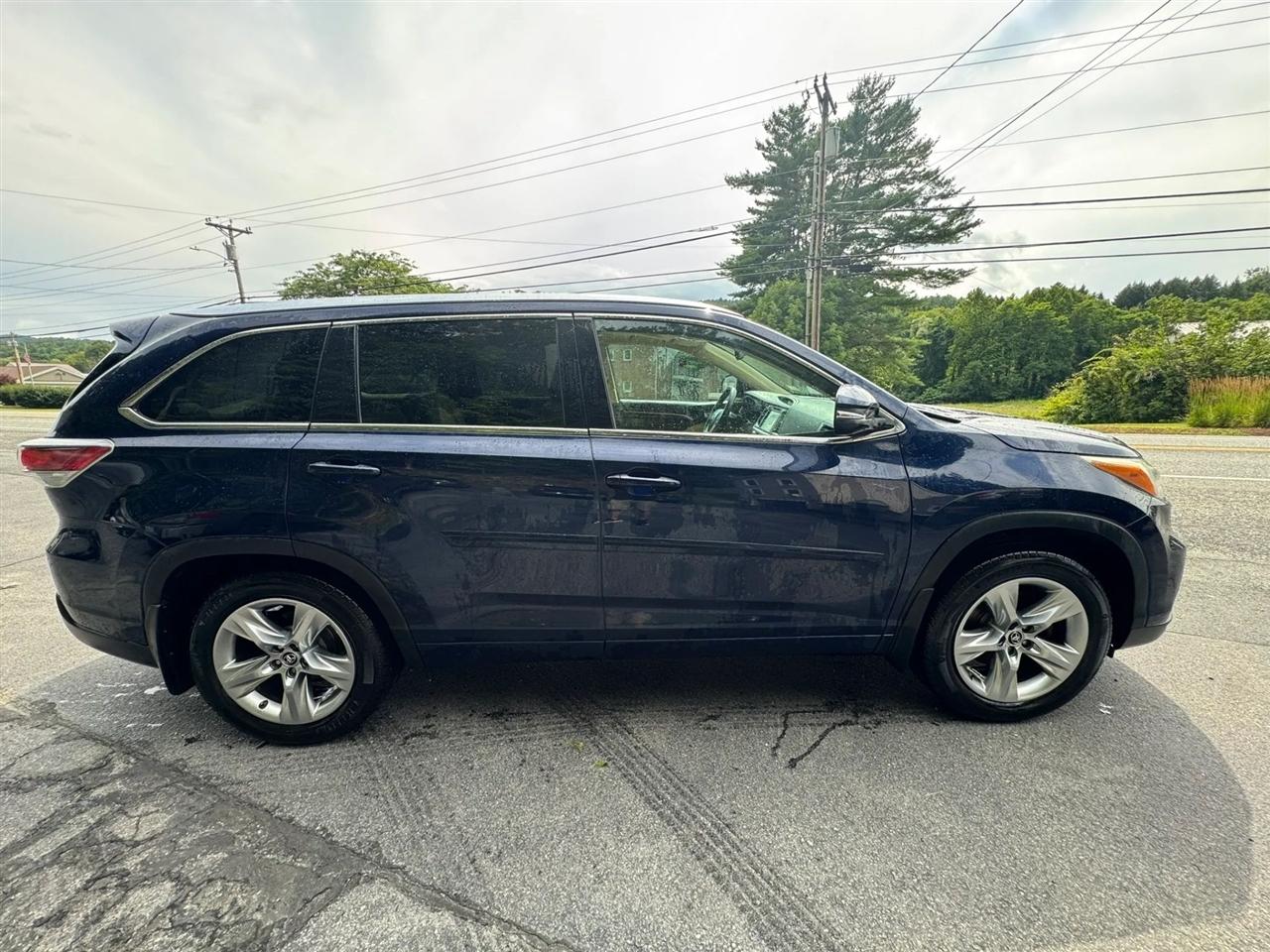 Toyota Highlander  2016