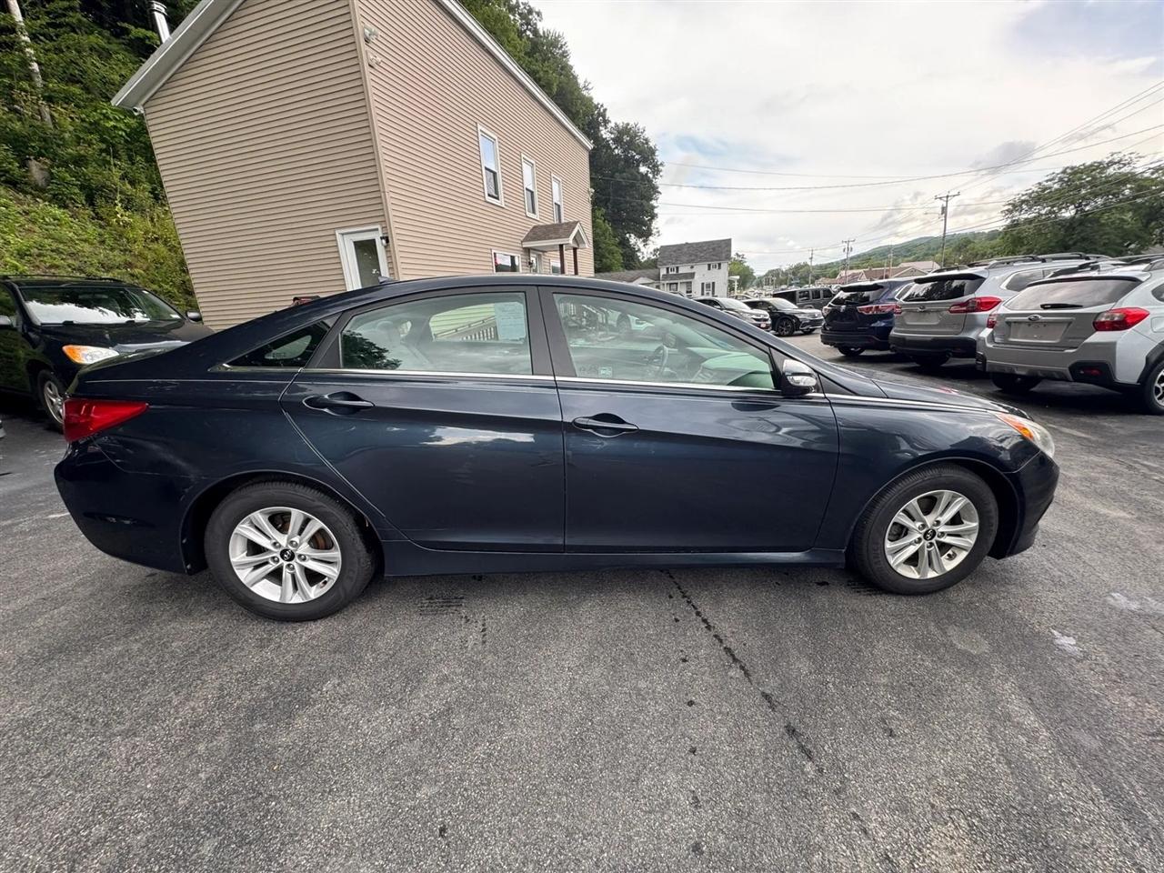 Hyundai Sonata  2014