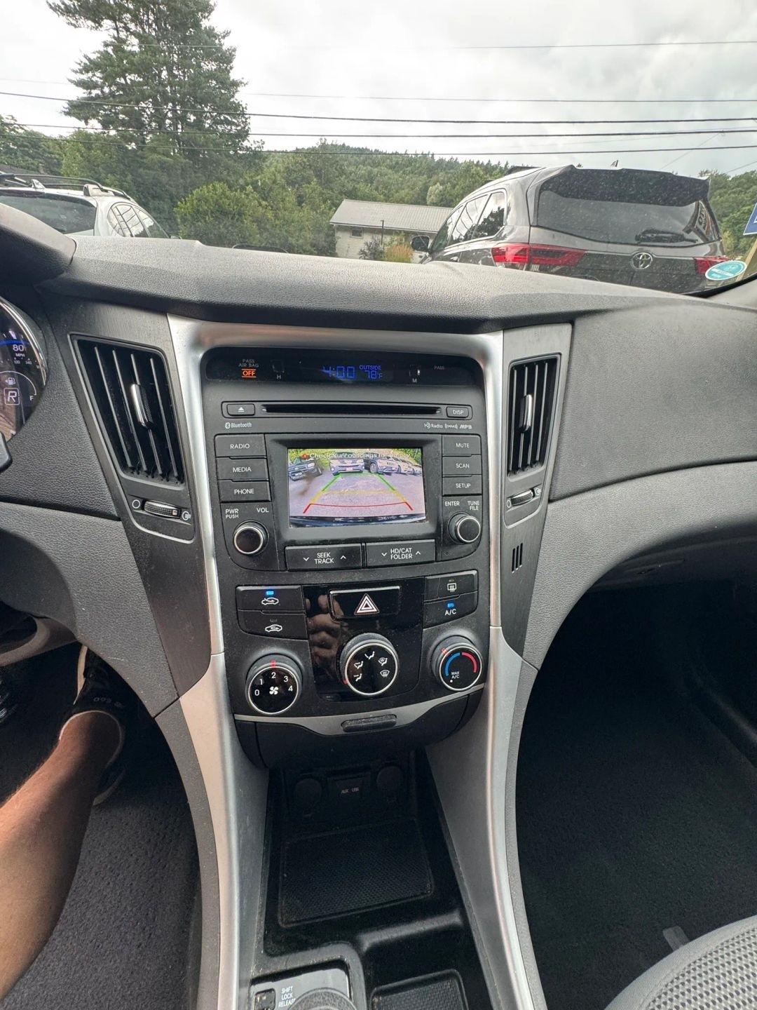 Hyundai Sonata  2014