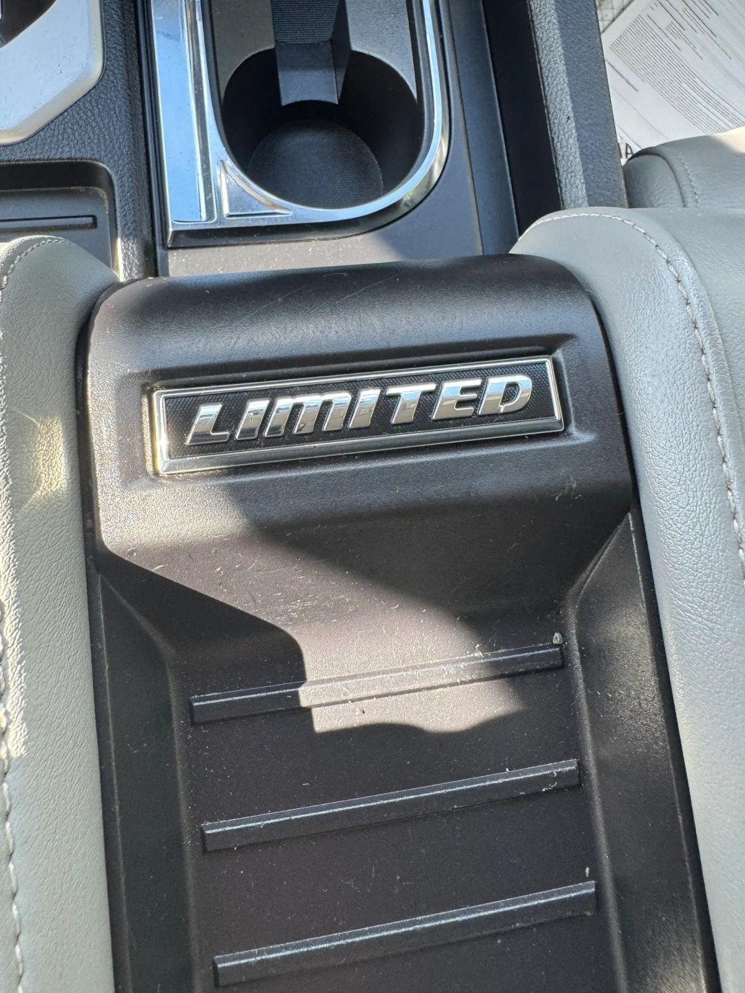 Toyota Tundra  2016